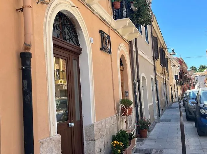 Trigu & Mangoni Alojamento de Acomodação e Pequeno-almoço 3*